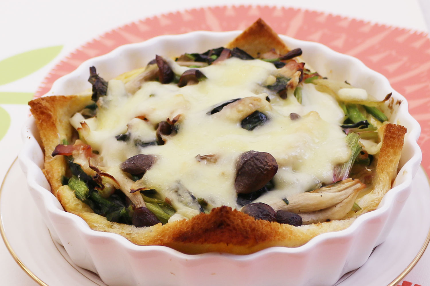 食パンで作る簡単キッシュ