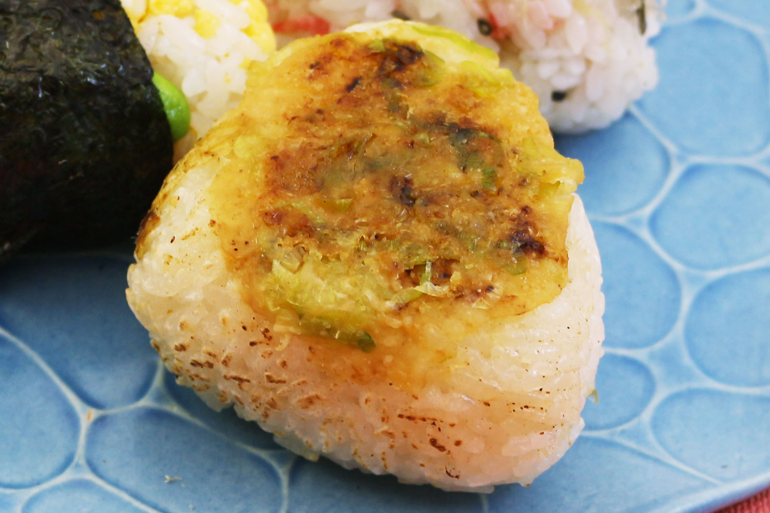 味噌は軽く焼色を付ける