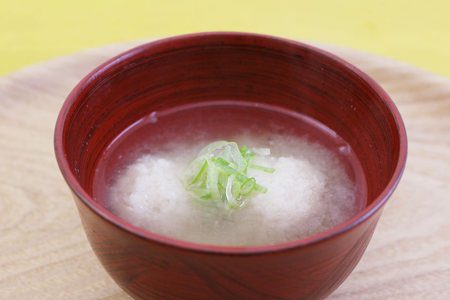 れんこん団子の味噌汁